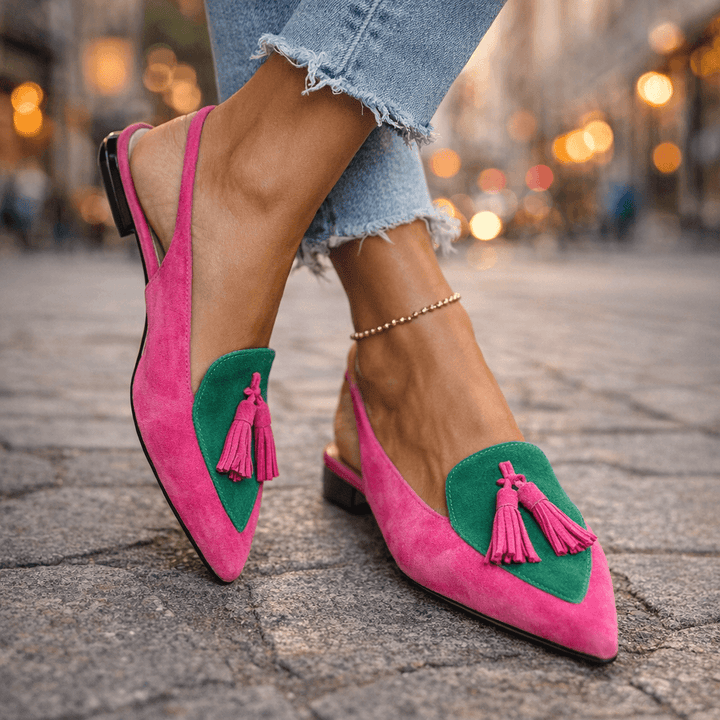 Lorena Sandalias con Tiras y Borlas