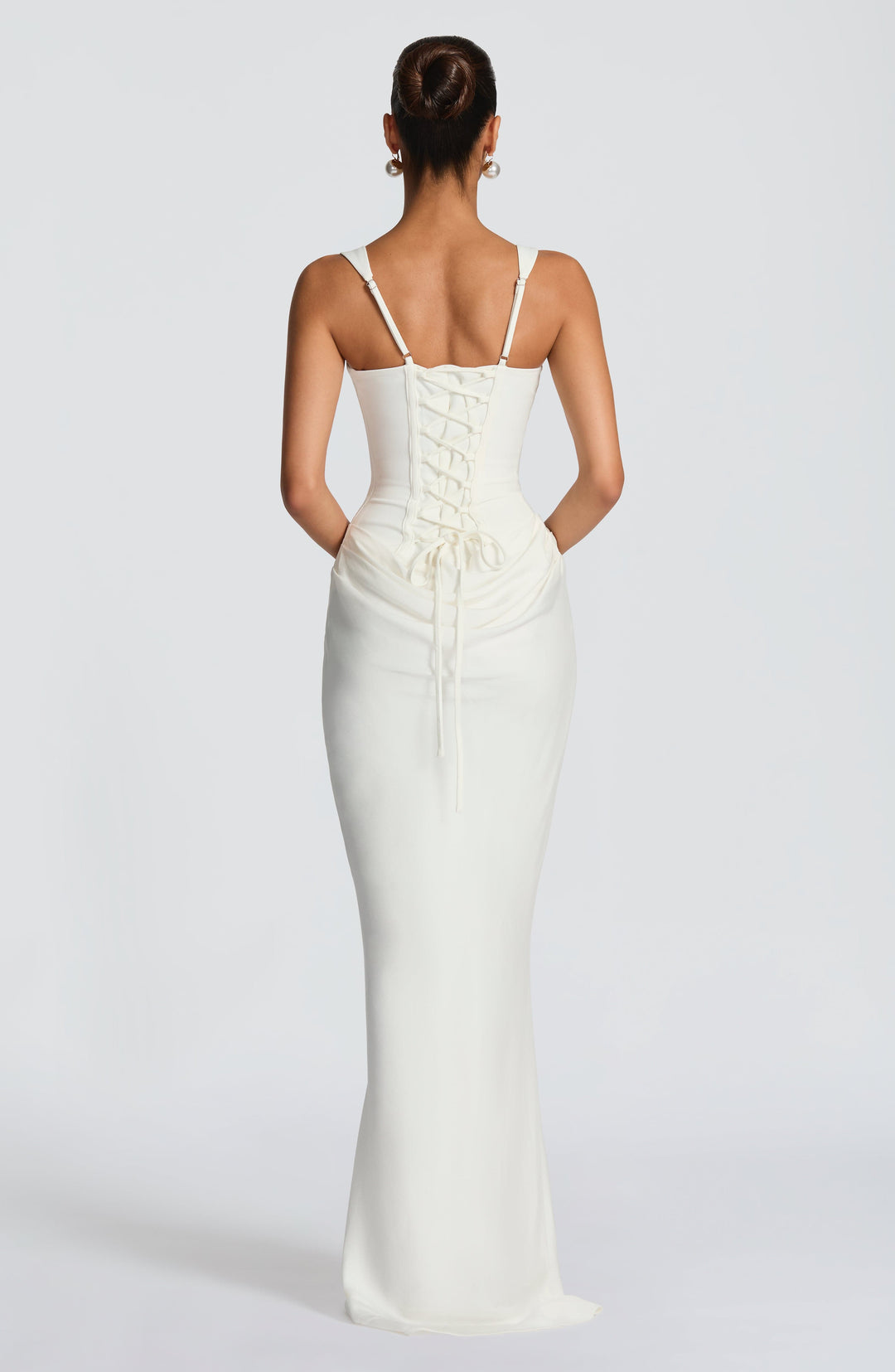 ALICJA | Elegancka maxi sukienka o ponadczasowej linii